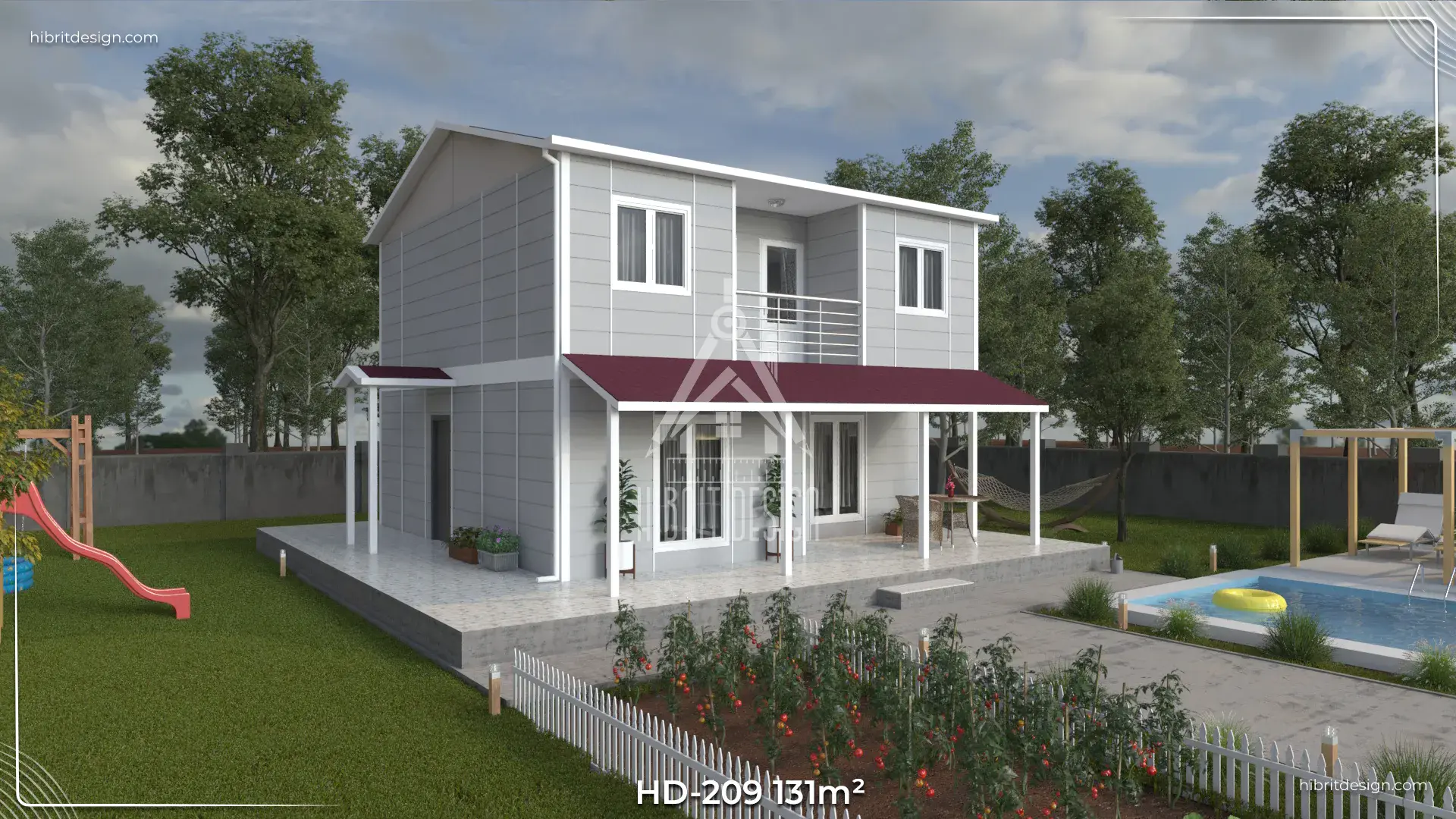 HD-209 131 m² dubleks prefabrik evin yan cephe görüntüsü, geniş bahçe ve yandan giriş yolu ile.